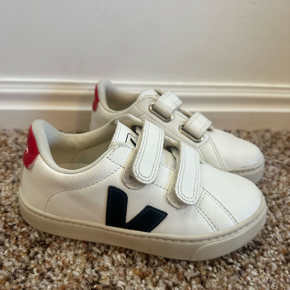 Veja Kids Sneakers